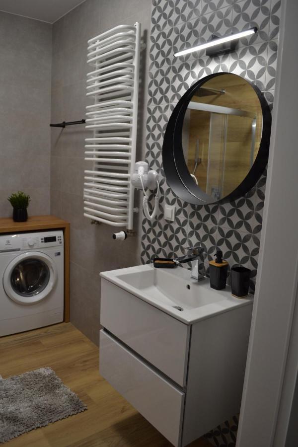 Apartamenty Dk9 Promenada Gwiazd 14 米兹多洛杰 外观 照片